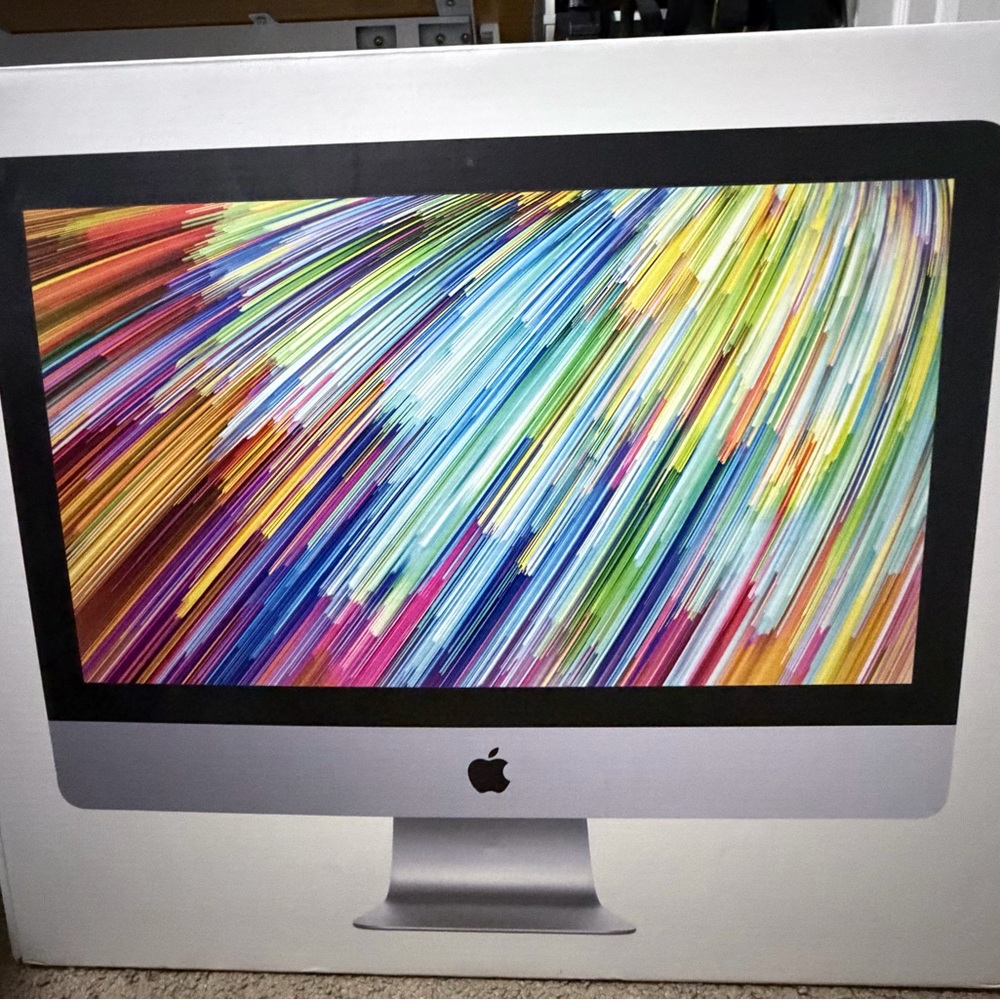 Apple iMac 2017 Model ( 21.5)